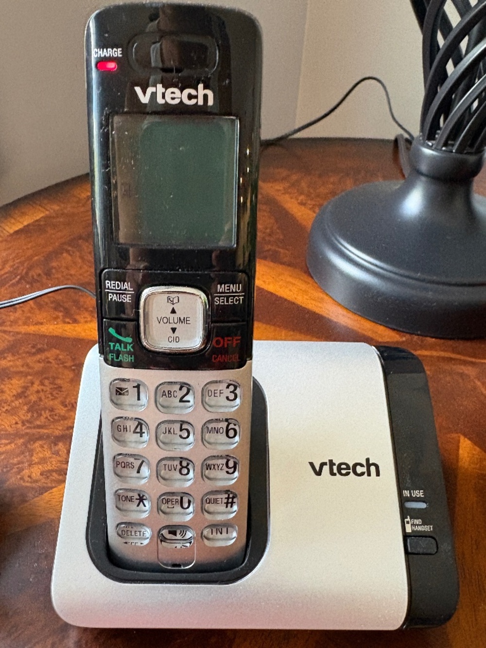 VTech CS6719-2 DECT 6.0 2-Handset Cordless Phone System - Picture 3 of 6